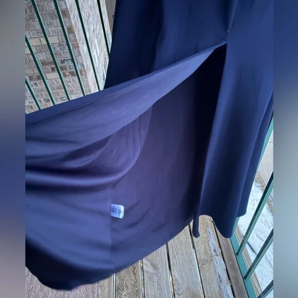 🆕 AQUA Formal Navy Blue Sleeveless Maxi Dress Slit Elegant Evening Gown Size 8 - Picture 11 of 15